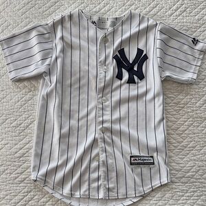 NY Yankees Kids White and Navy Pinstripe Jersey